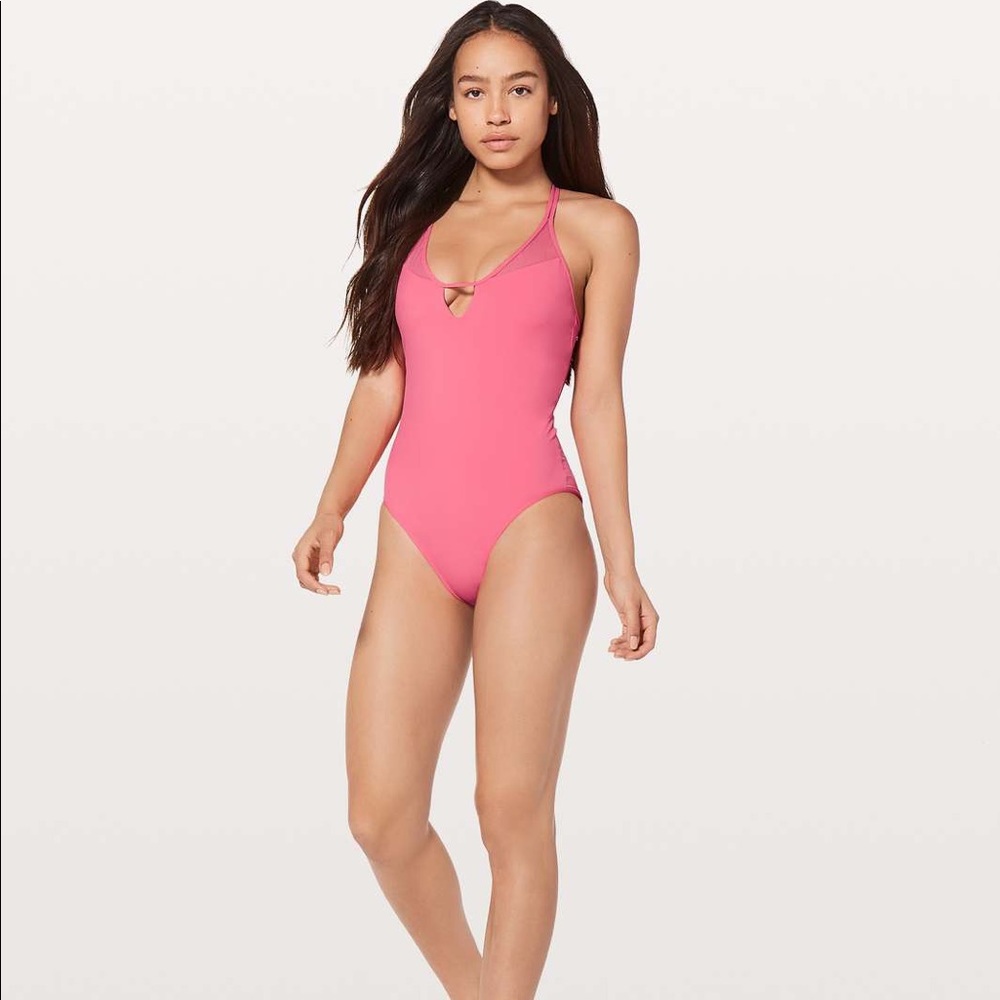 NWT Lululemon Wave Wanderer One Piece Swim